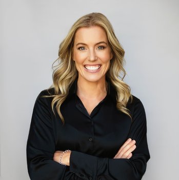 Photo of Rachel MacFarlane